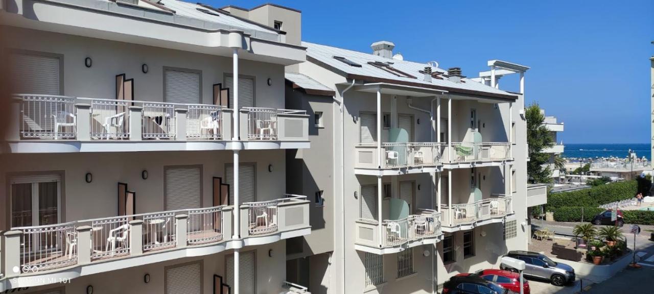 Hotel Des Bains 卡托利卡 外观 照片